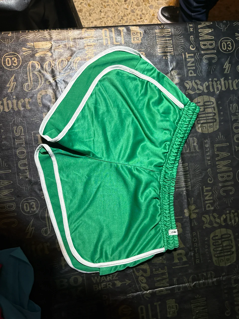 Short 47 Street · Talle 3