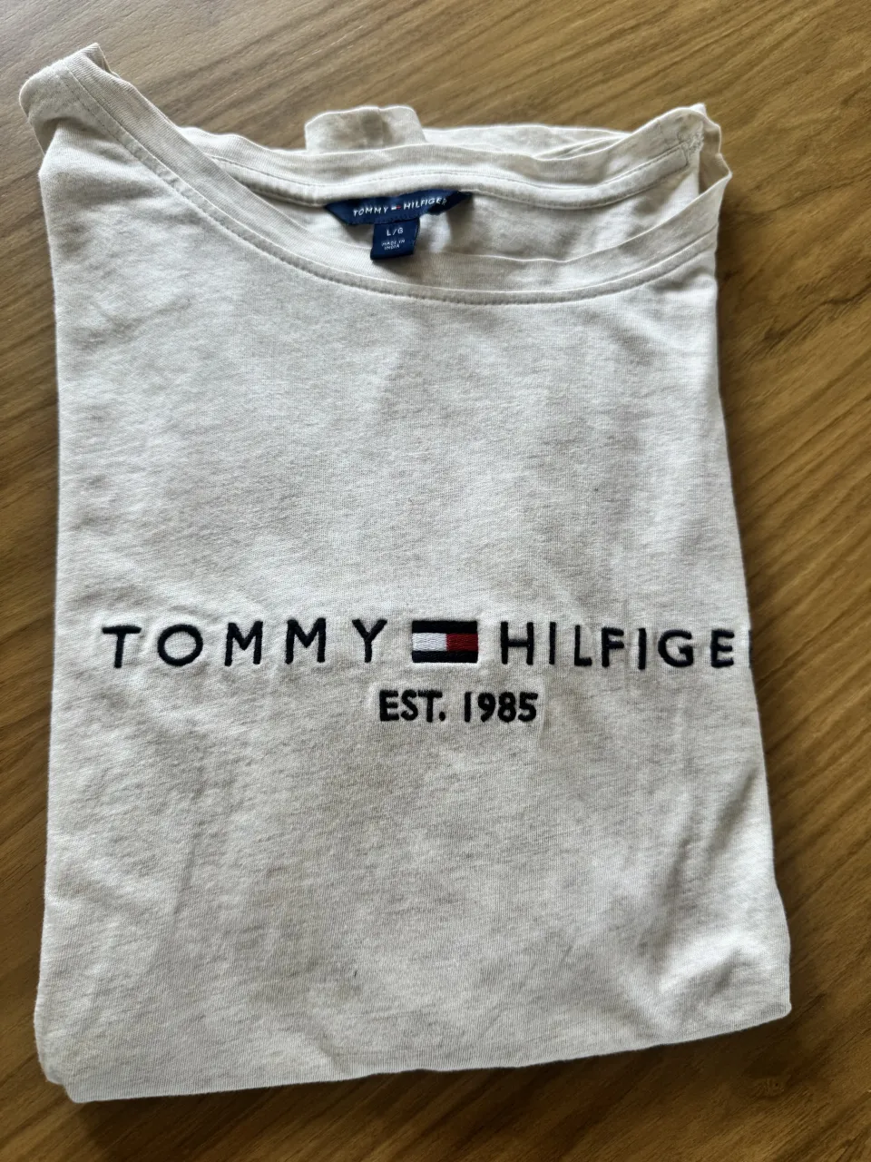 Tommy Hilfiger · Talle L