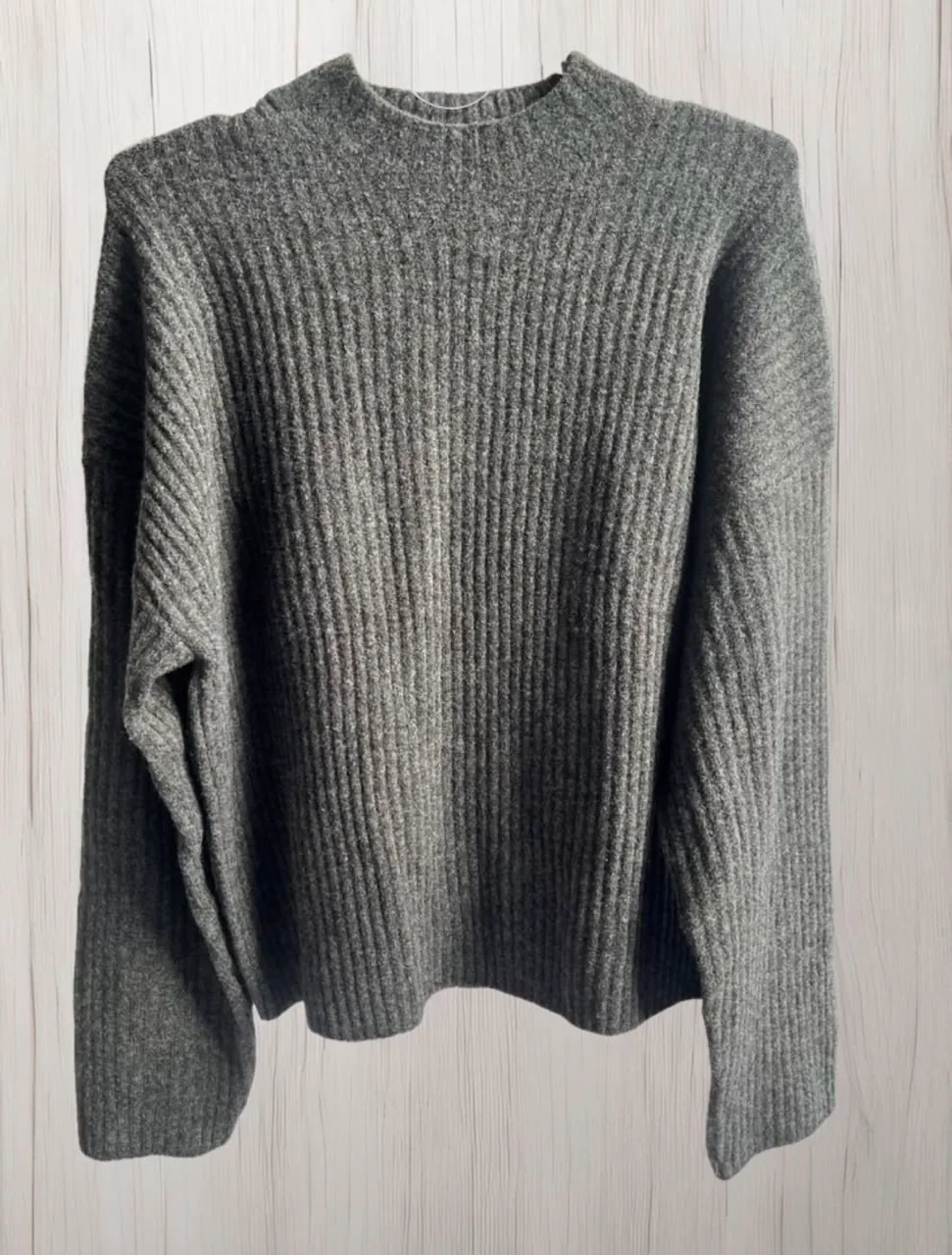 Sweater Uniqlo - imagen 1