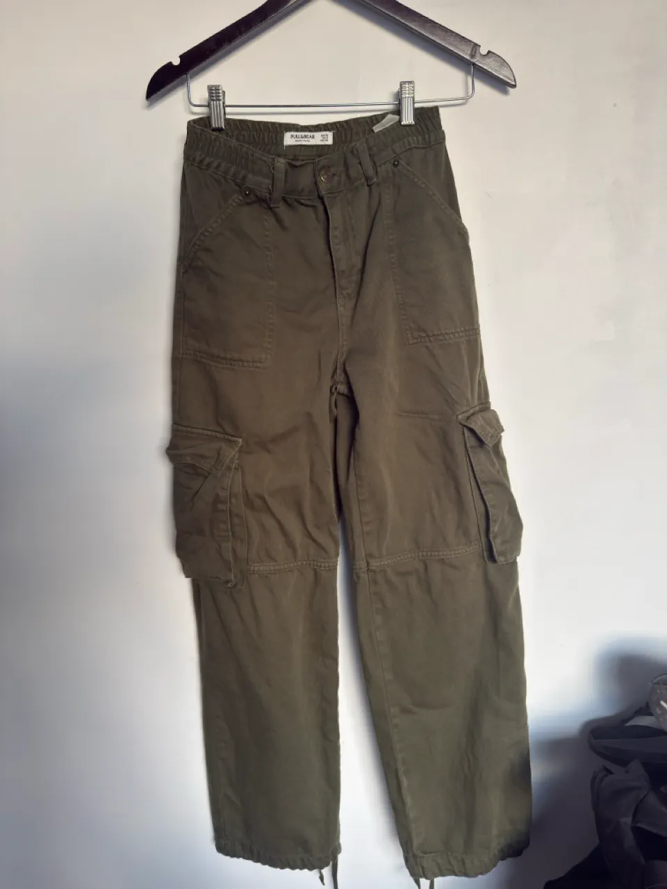 Pantalón Pull and bear - imagen 1