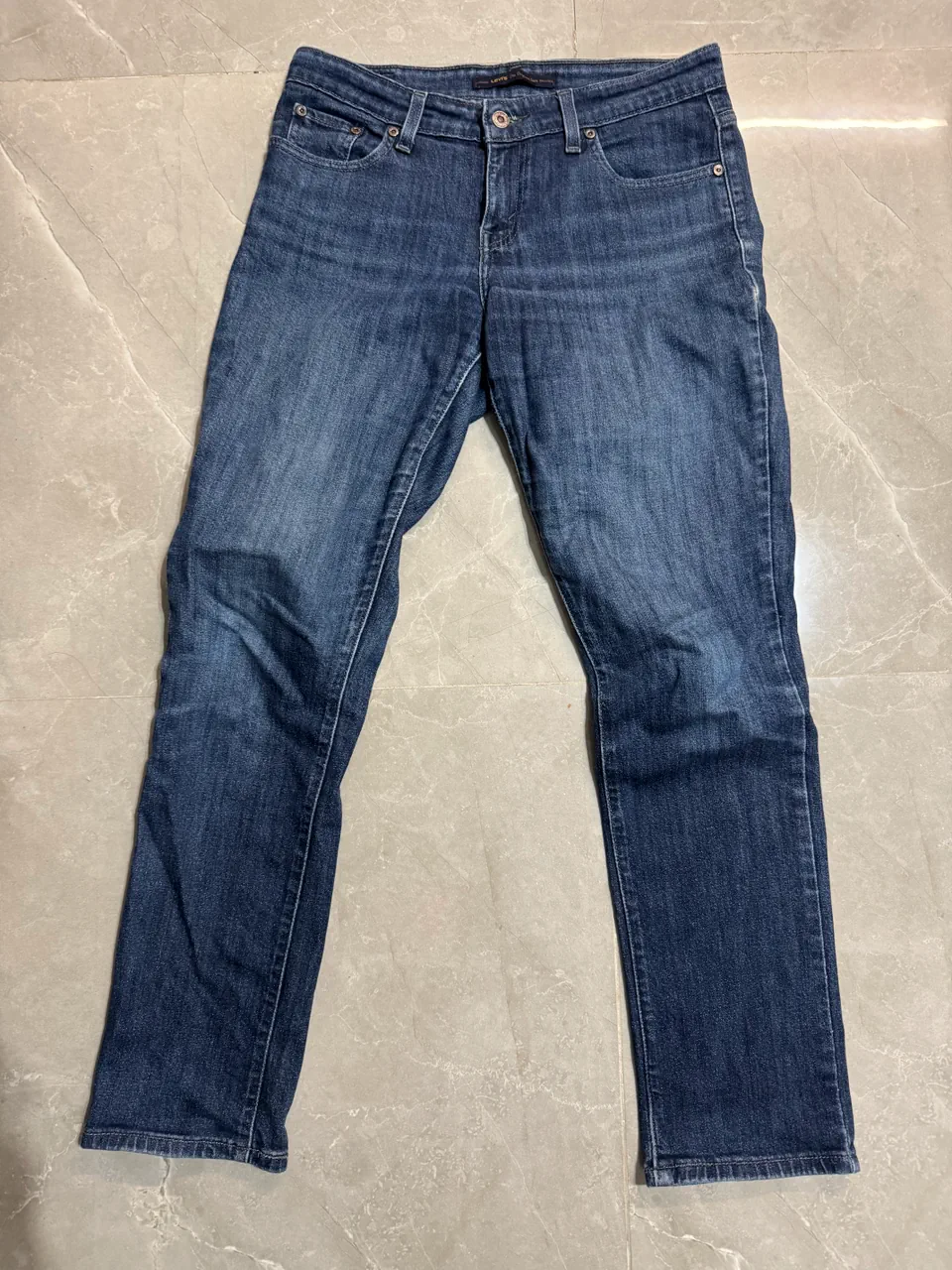 Jean Levi's - imagen 1