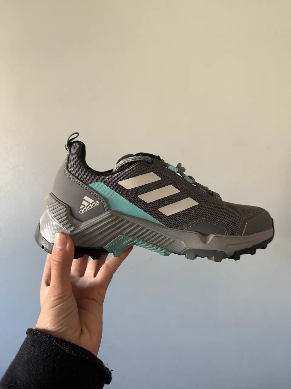 adidas · Talle US 7