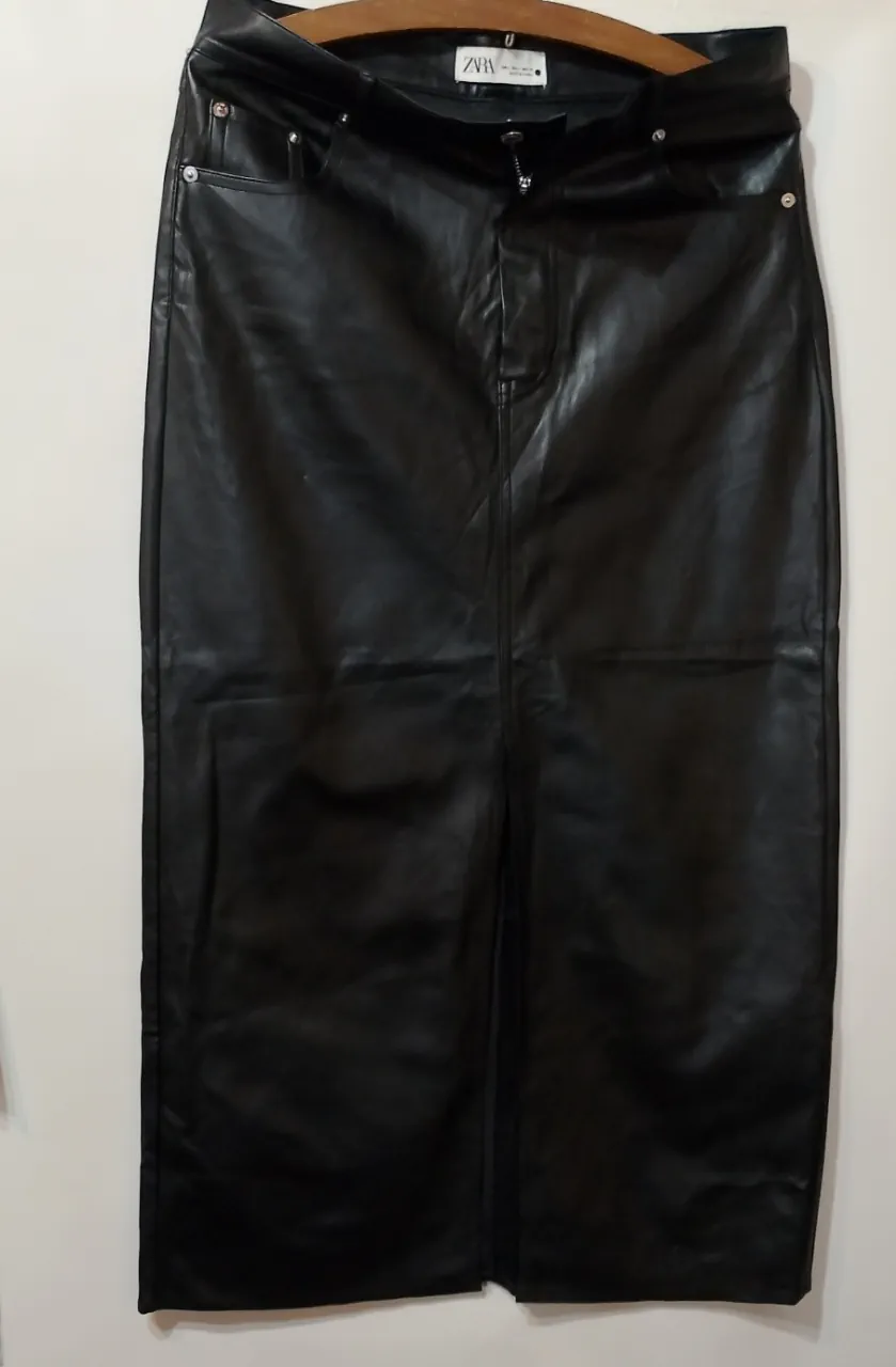 Zara · Talle L