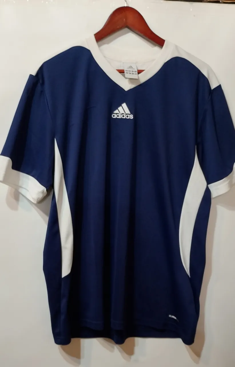 Remera adidas - imagen 1