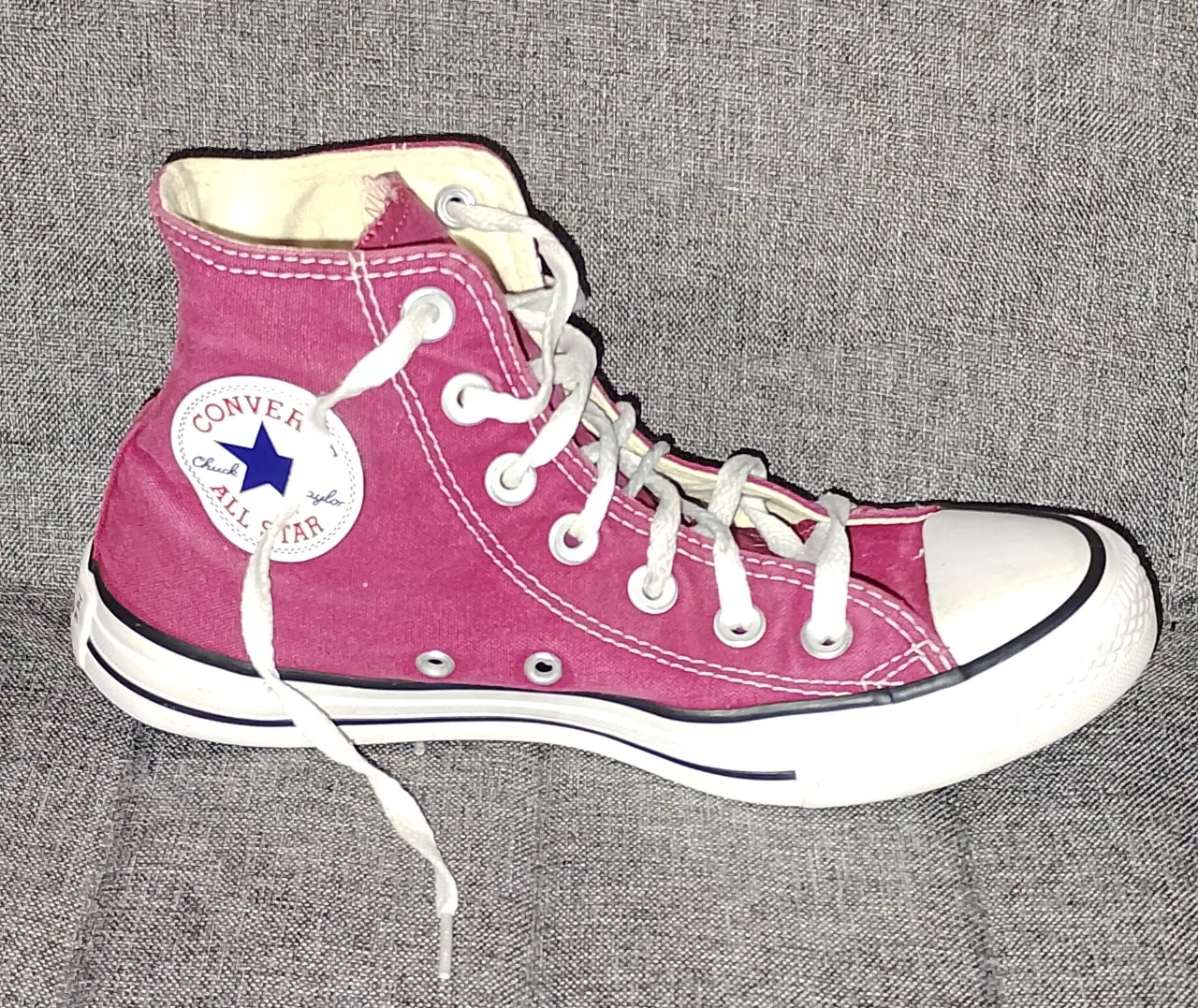 Converse · Talle AR 37
