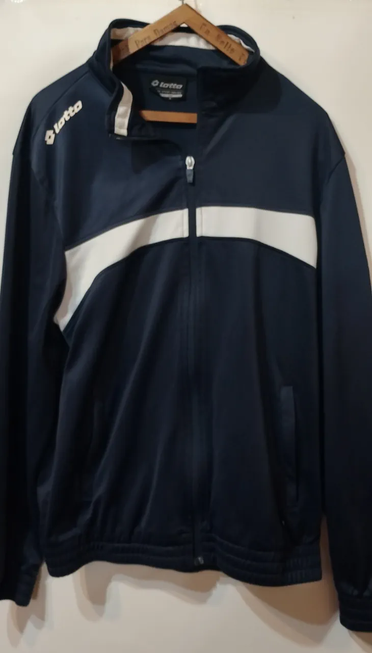 Campera Lotto · Talle M