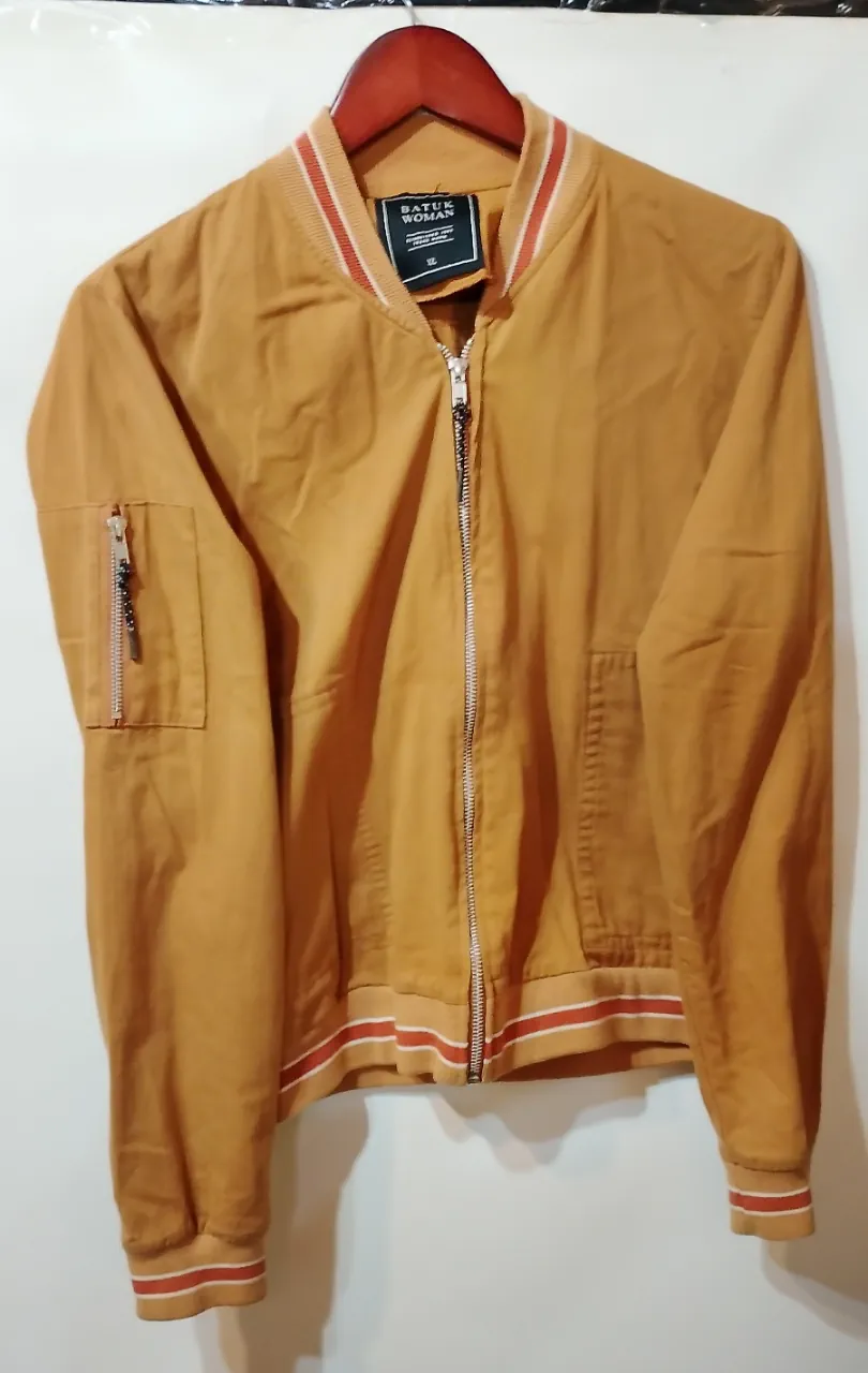 Campera BATUK WOMAN - imagen 1