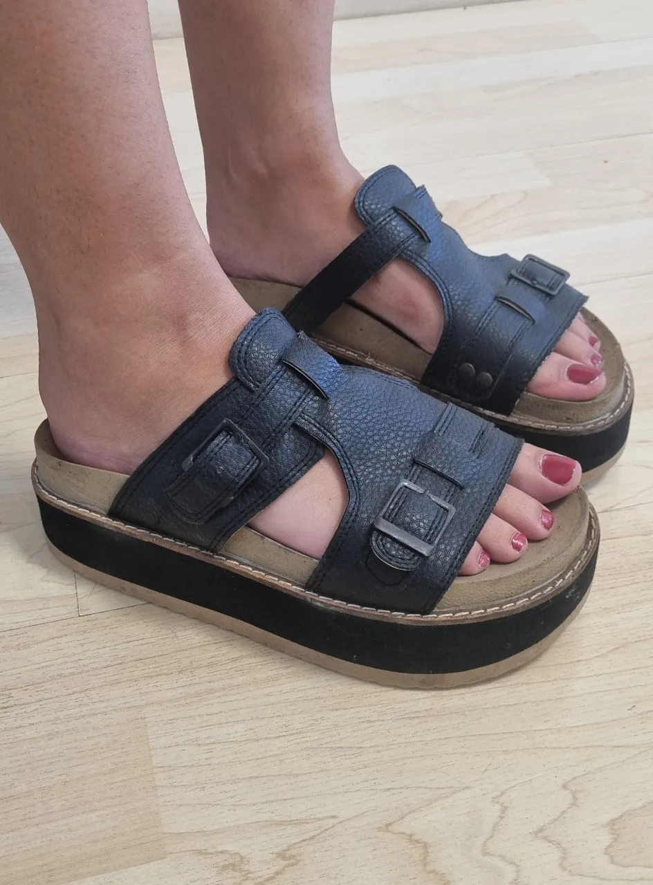 Sandalias Ninguna - imagen 1