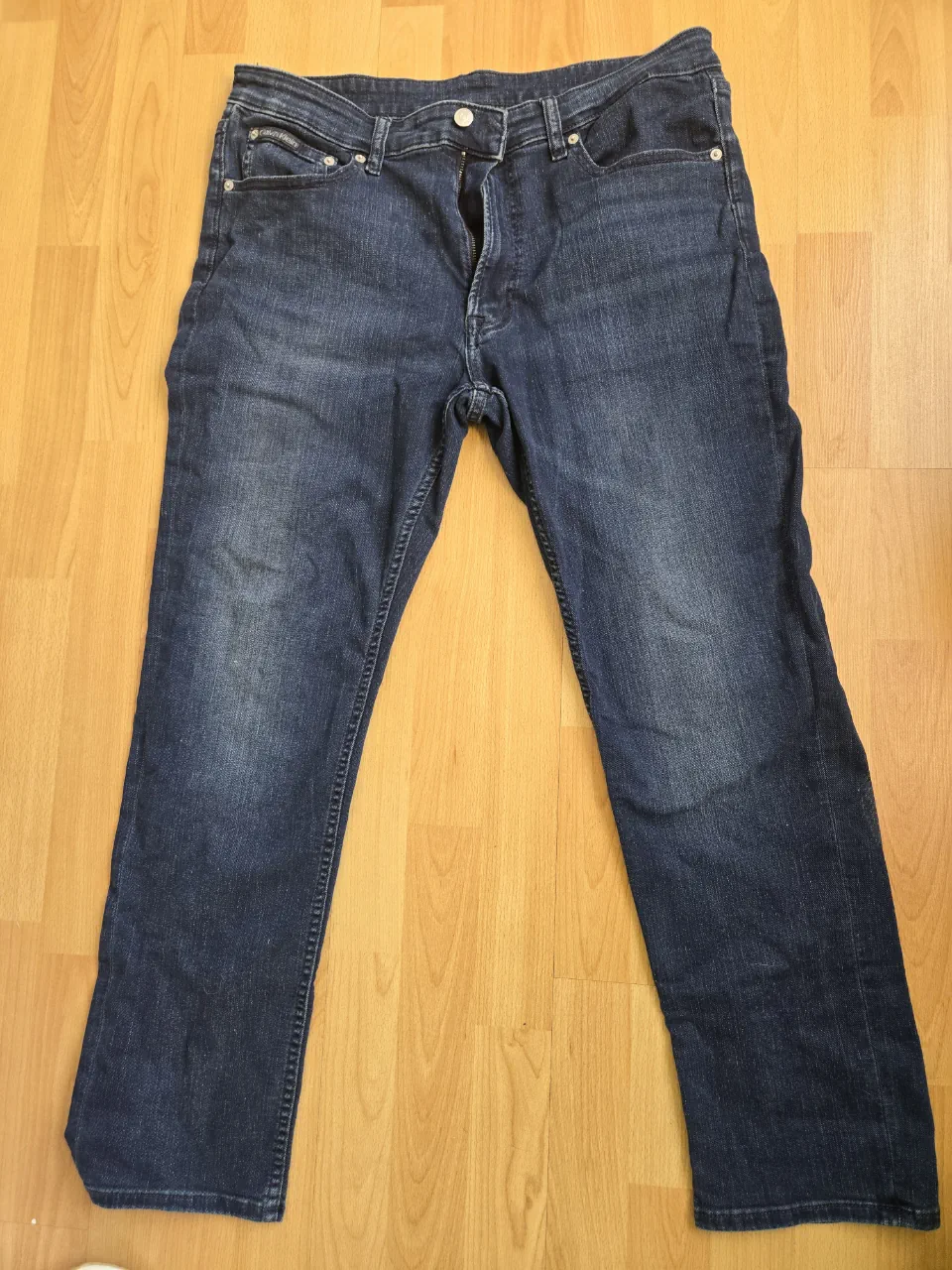 Jean Calvin Klein · Talle EU 36