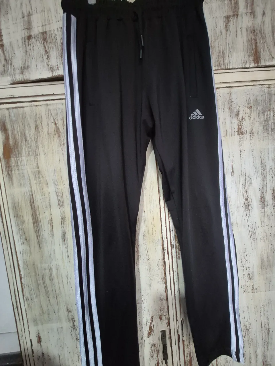 Pantalón adidas - imagen 1