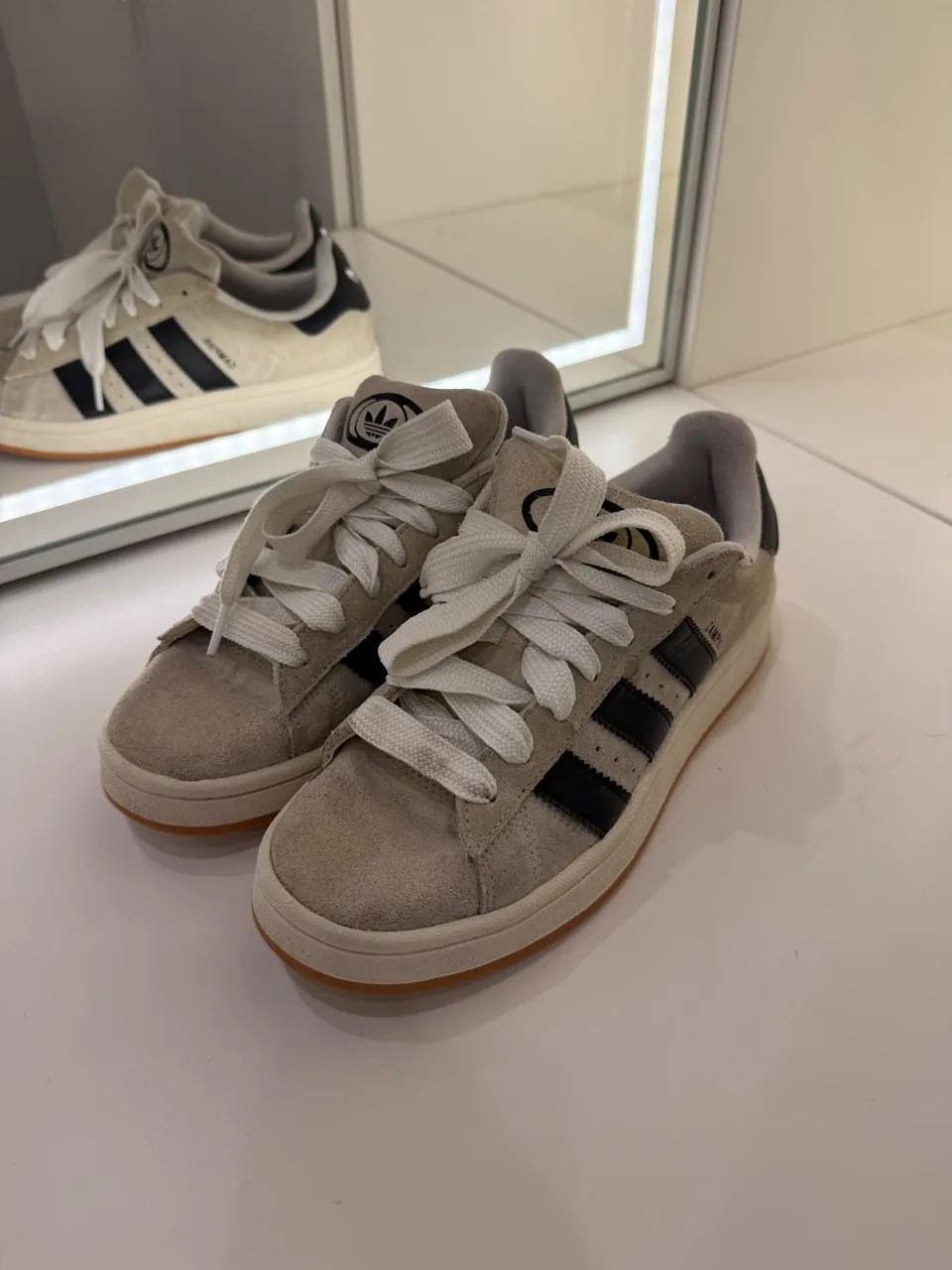 Zapatillas adidas - imagen 1
