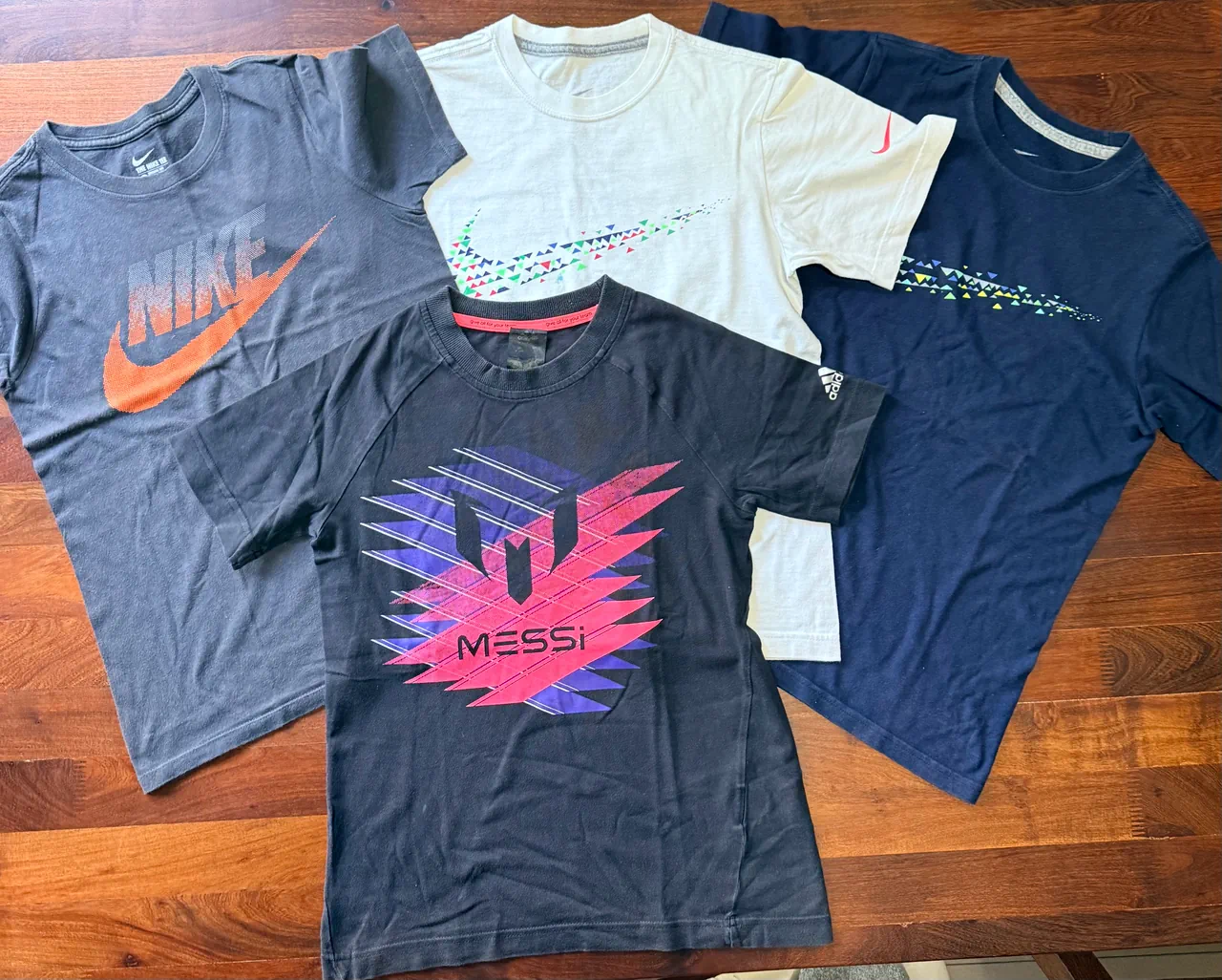 Ropa deportiva Nike - imagen 1