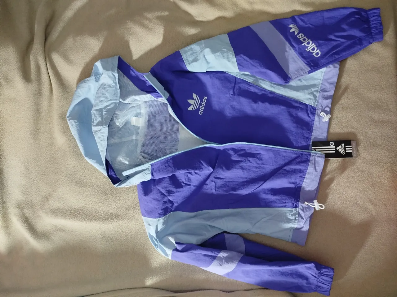 Campera adidas - imagen 1