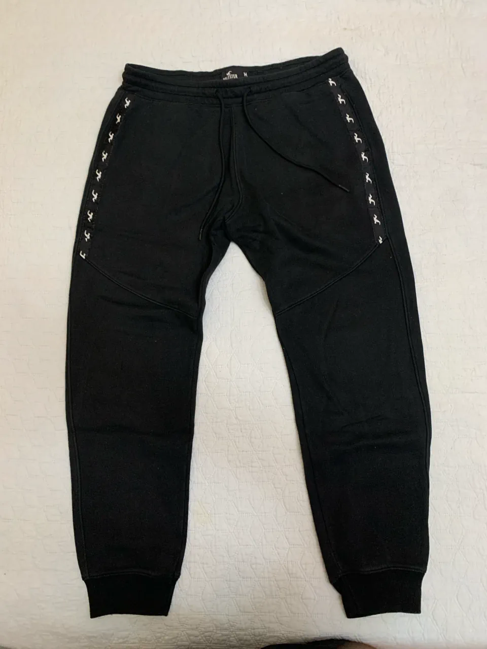 Hollister · Talle M