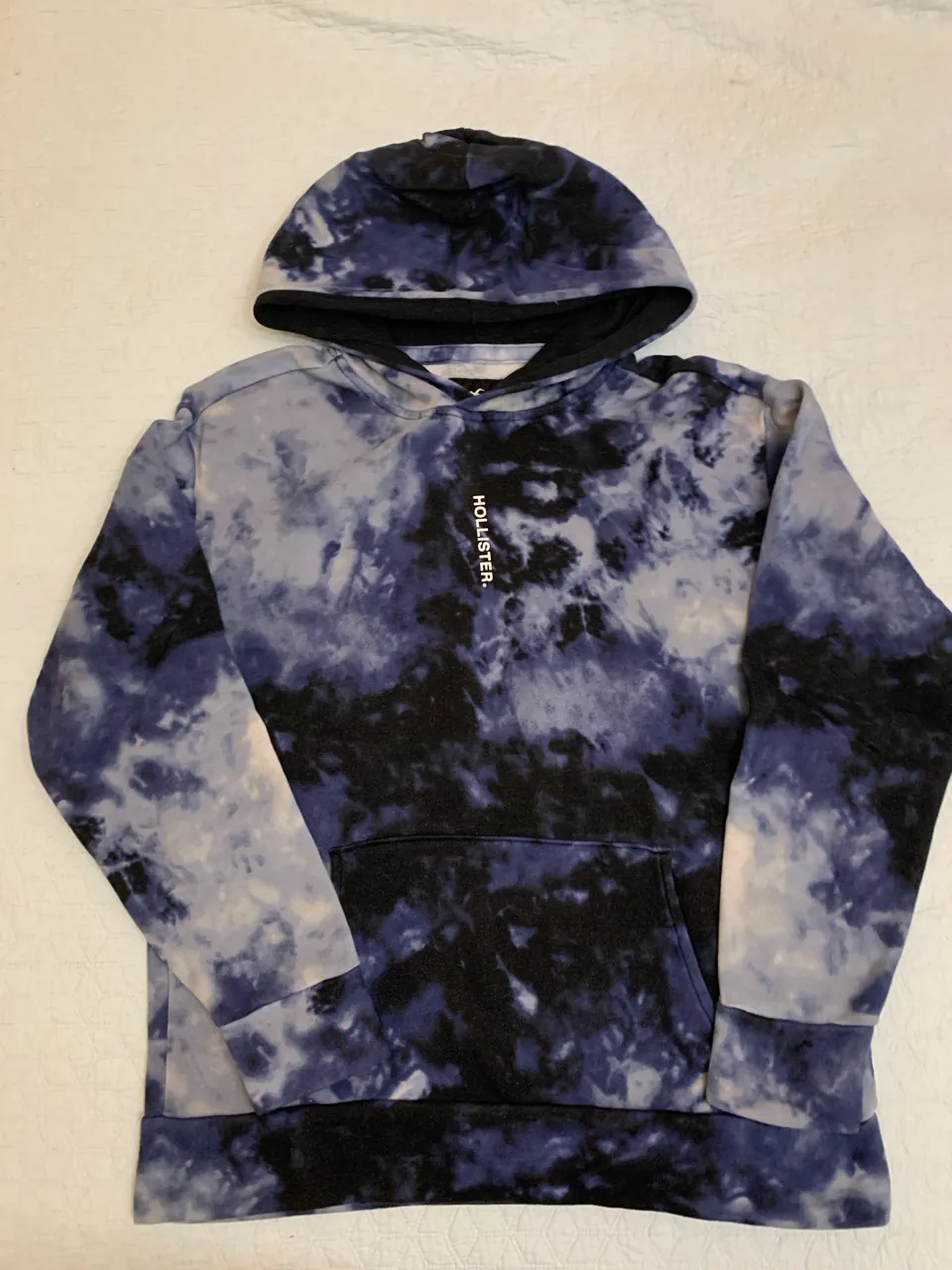 Buzo Hollister · Talle L