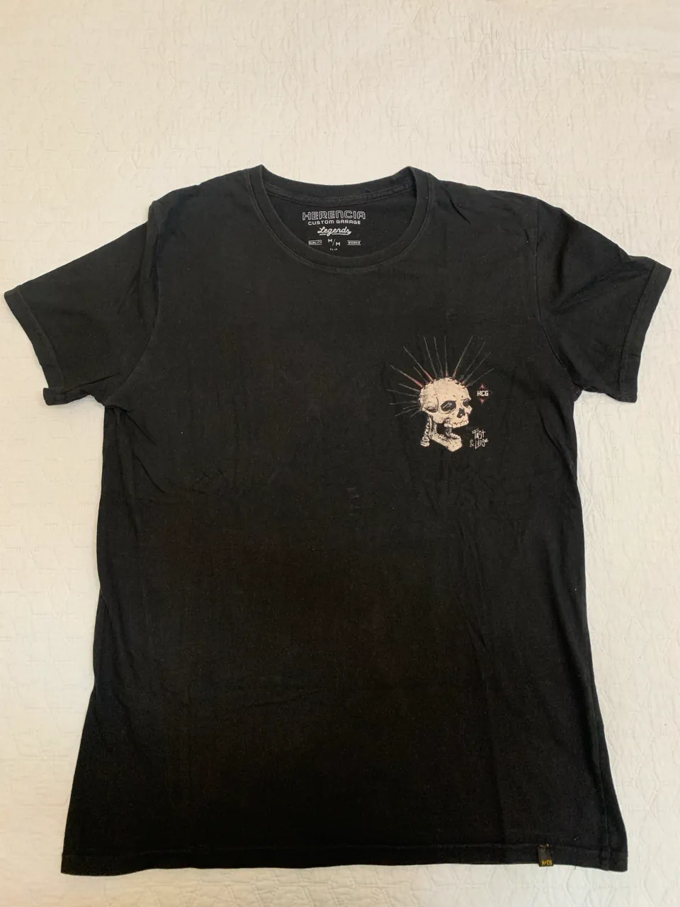Herencia Custom Garage · Talle M