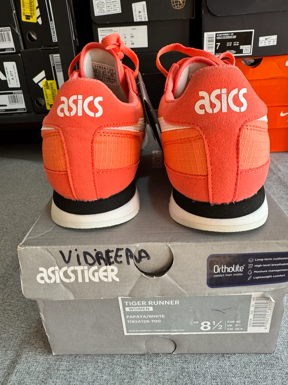 Zapatillas Asics - imagen 4