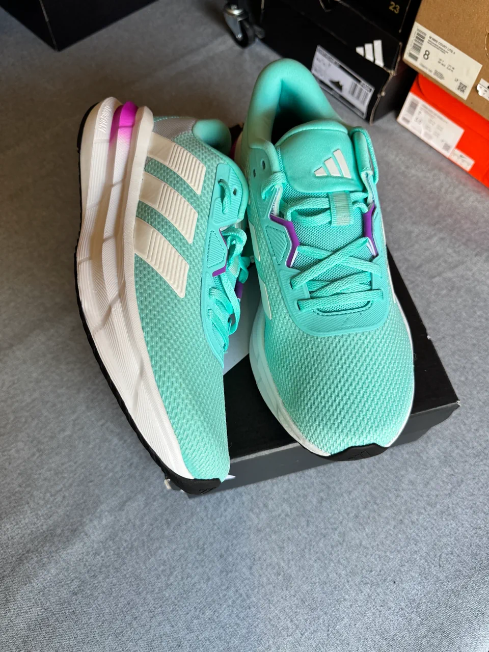 Zapatillas adidas - imagen 3