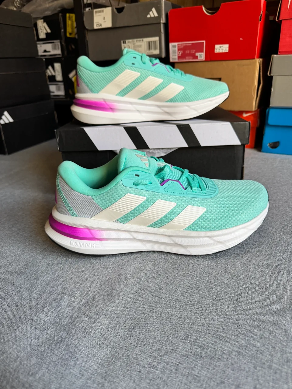 Zapatillas adidas - imagen 1