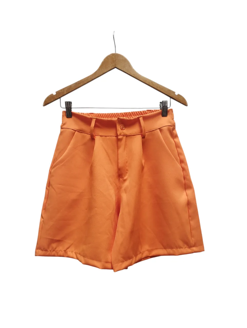 Short Otra · Talle L