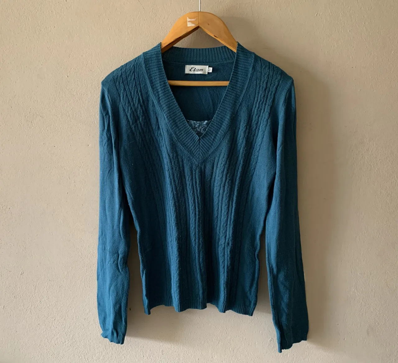 Sweater Etam · Talle M