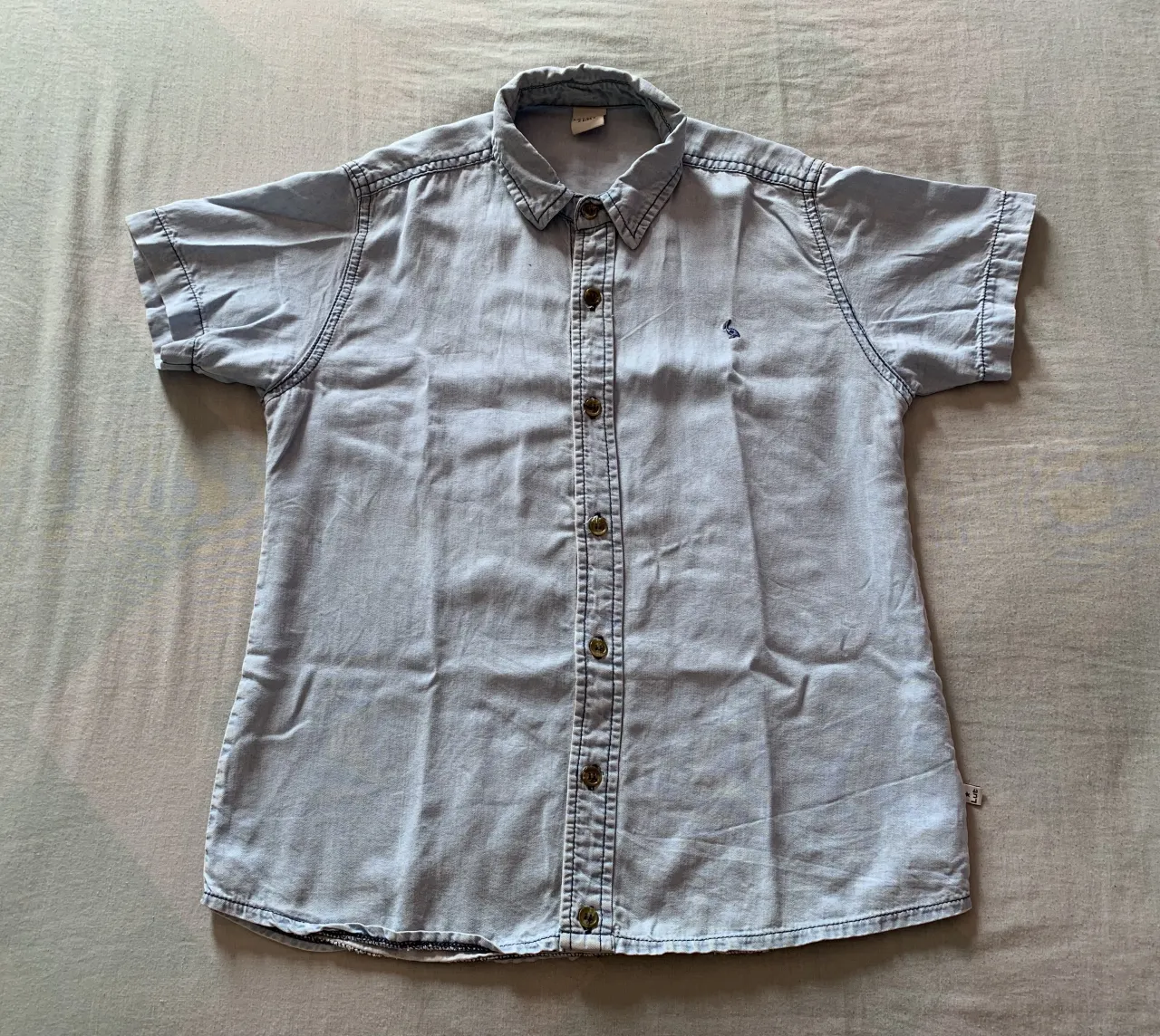 Camisa manga corta Le Utthe · Talle 10 años / 140 cm