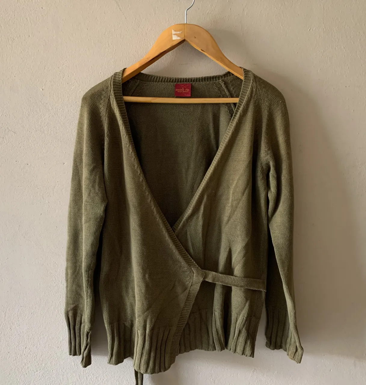 Cardigan Solido inc - imagen 1