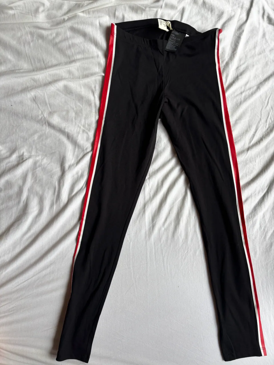 H&M · Talle 10 años / 140 cm