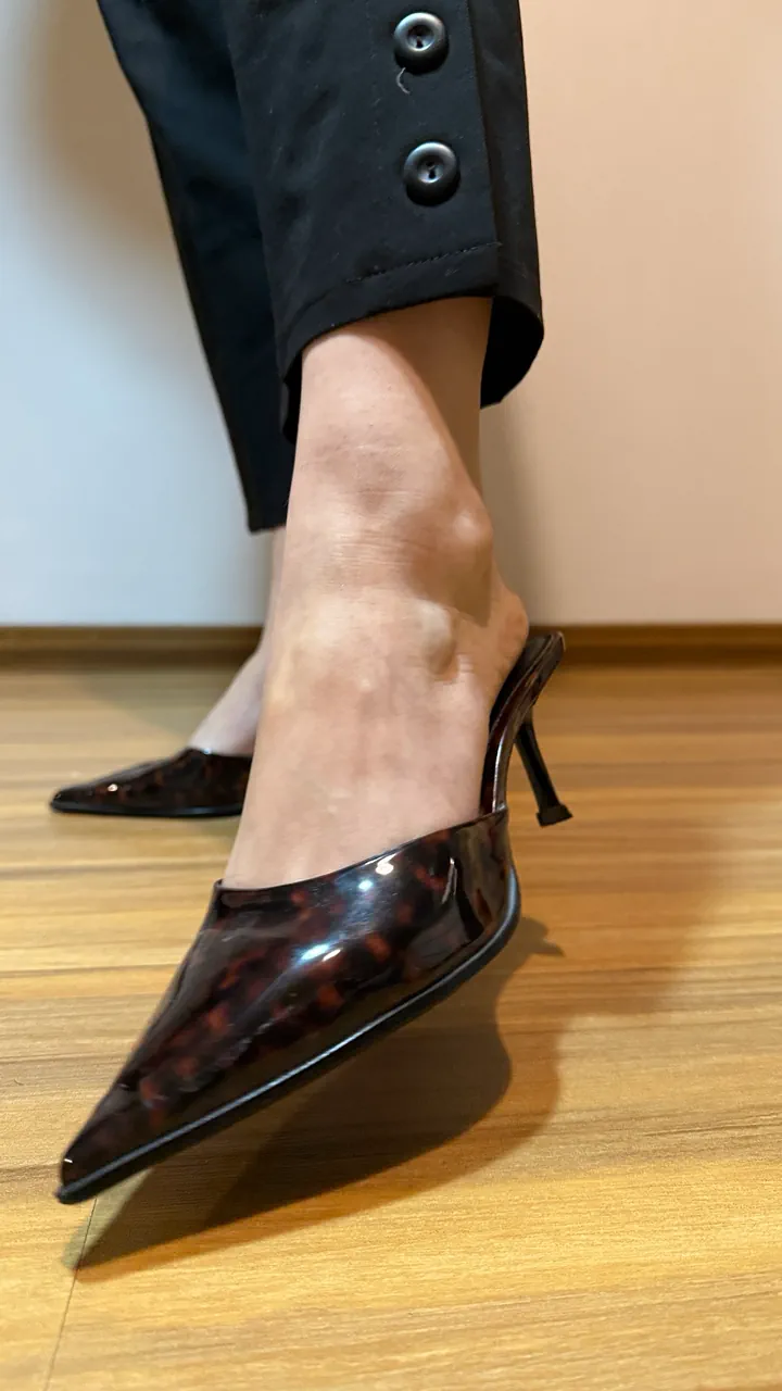 Zuecos Zara · Talle AR 36