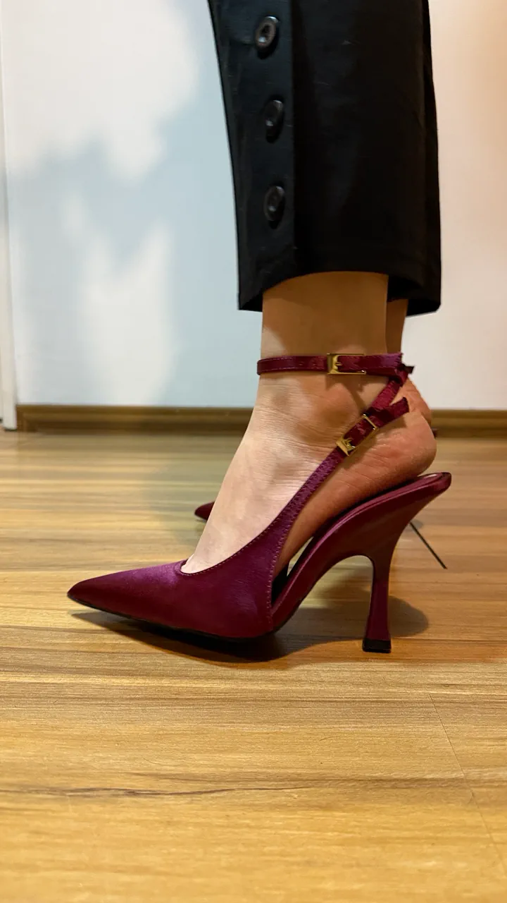 Zara · Talle AR 36