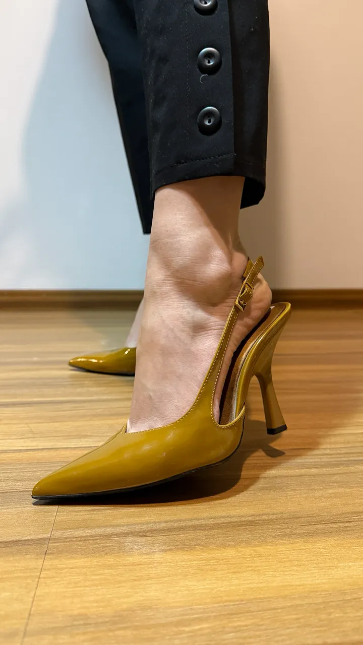 Zara · Talle AR 36