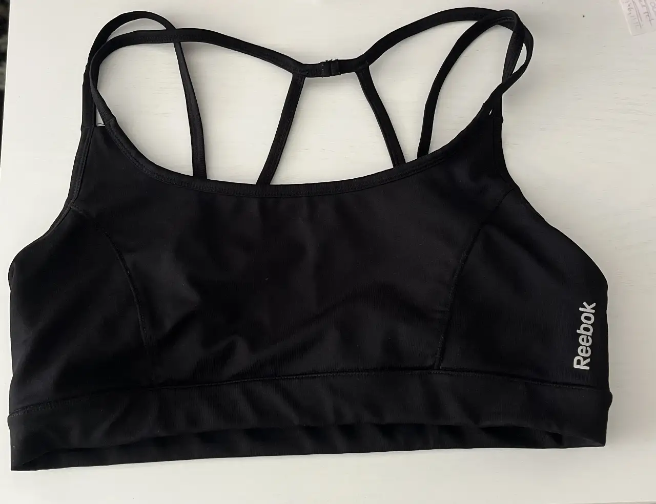 Reebok · Talle L