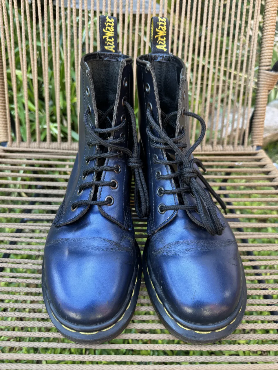 Dr. Martens · Talle AR 38