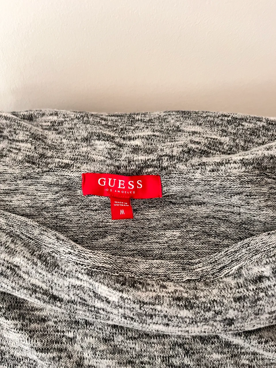 GUESS · Talle M