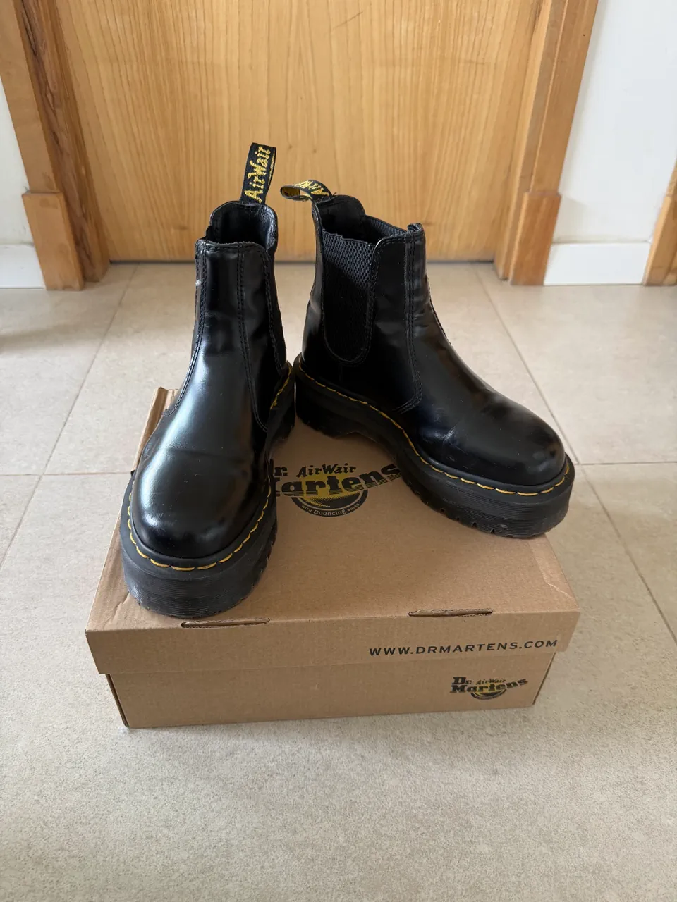 Dr. Martens · Talle EU 37