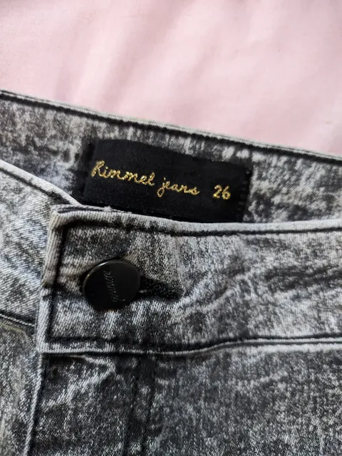 Rimmel · Talle US 26