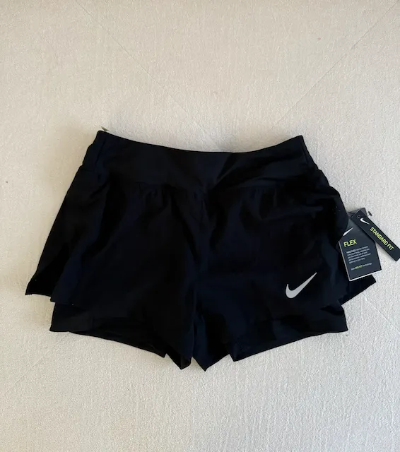 Nike · Talle S
