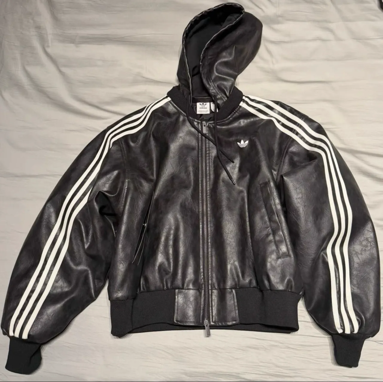 Campera adidas · Talle S
