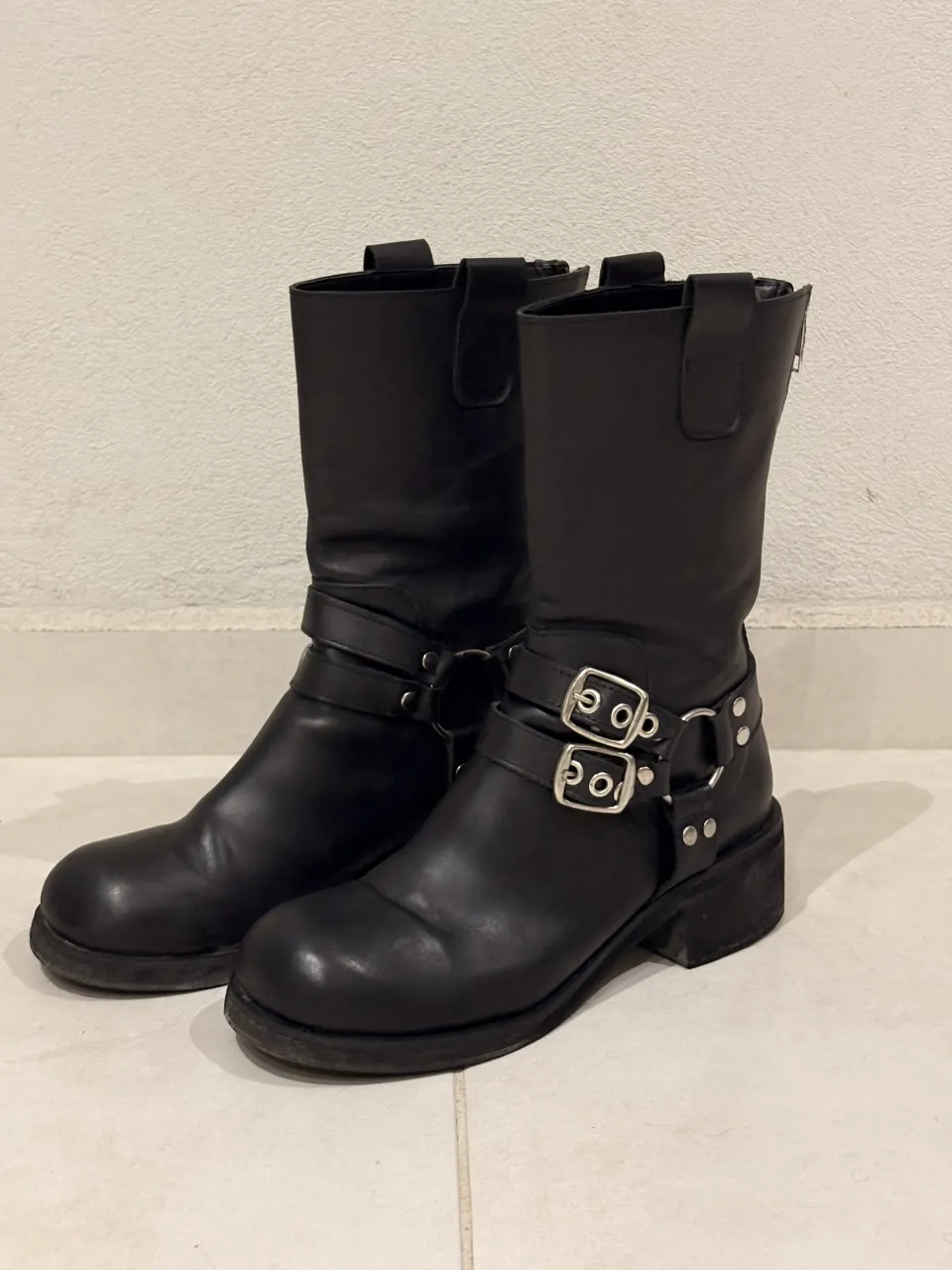 Botineta sin marca · Talle AR 38