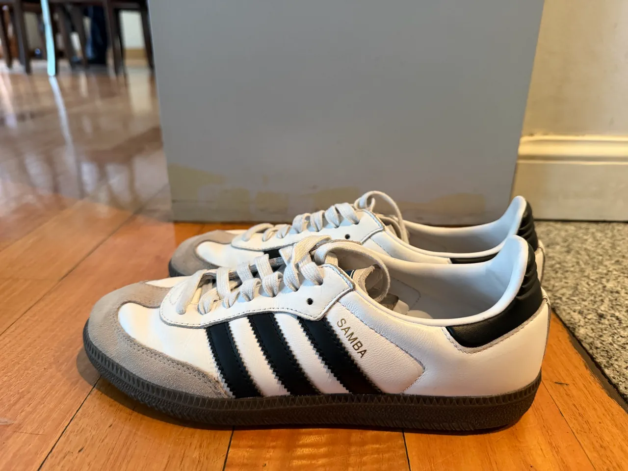 adidas · Talle US 8