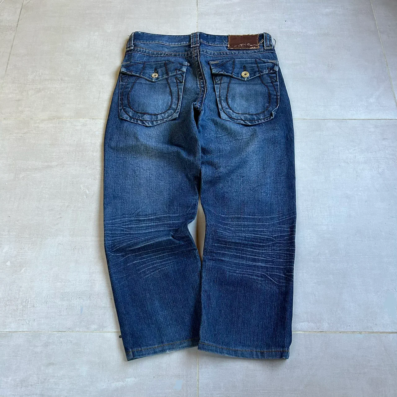 True Religion · Talle MEX/ARG 46