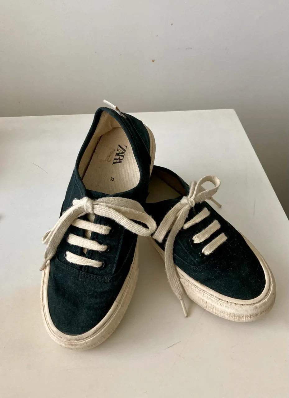 Zara · Talle AR 32