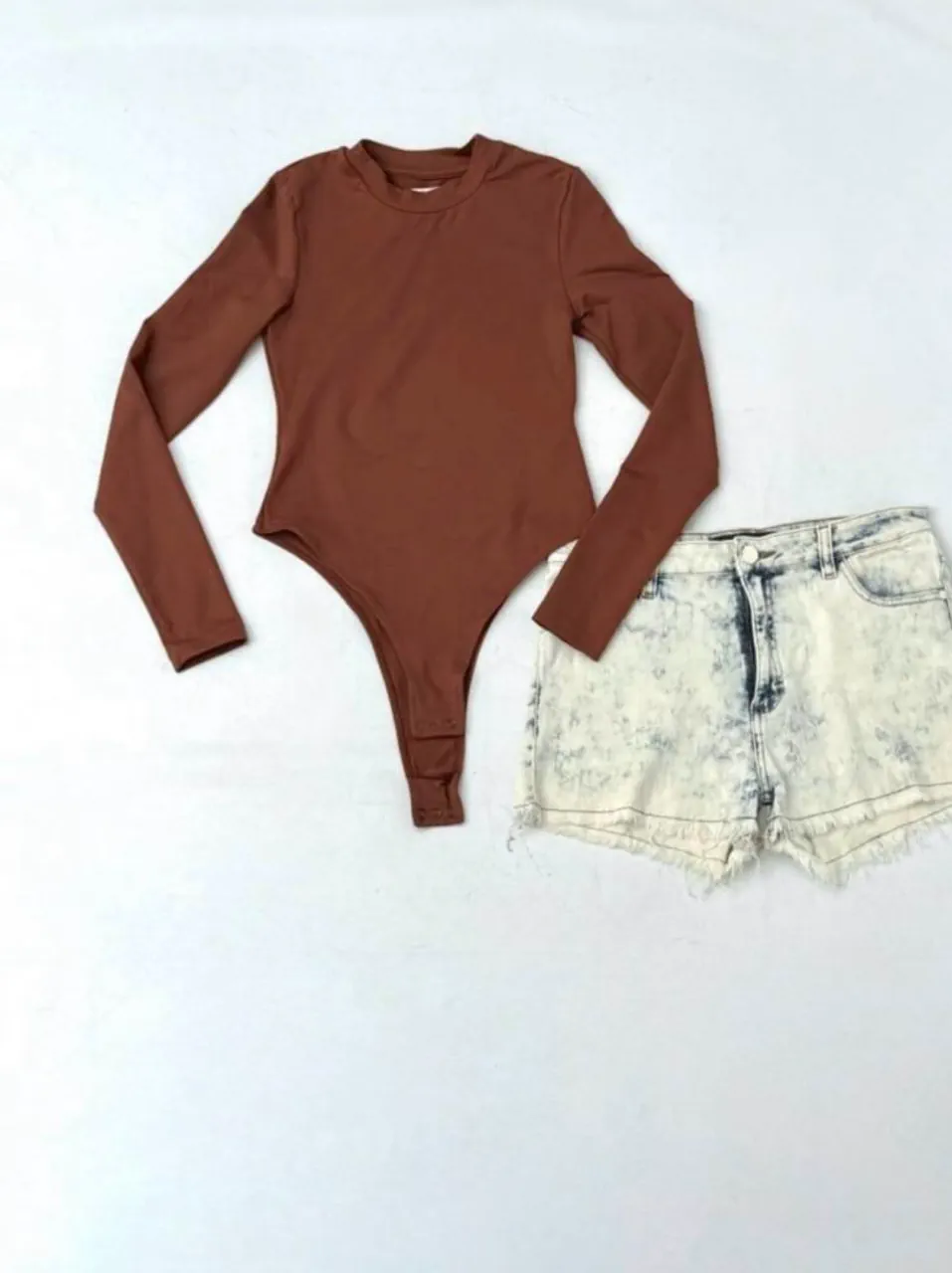 CHER. · Talle S
