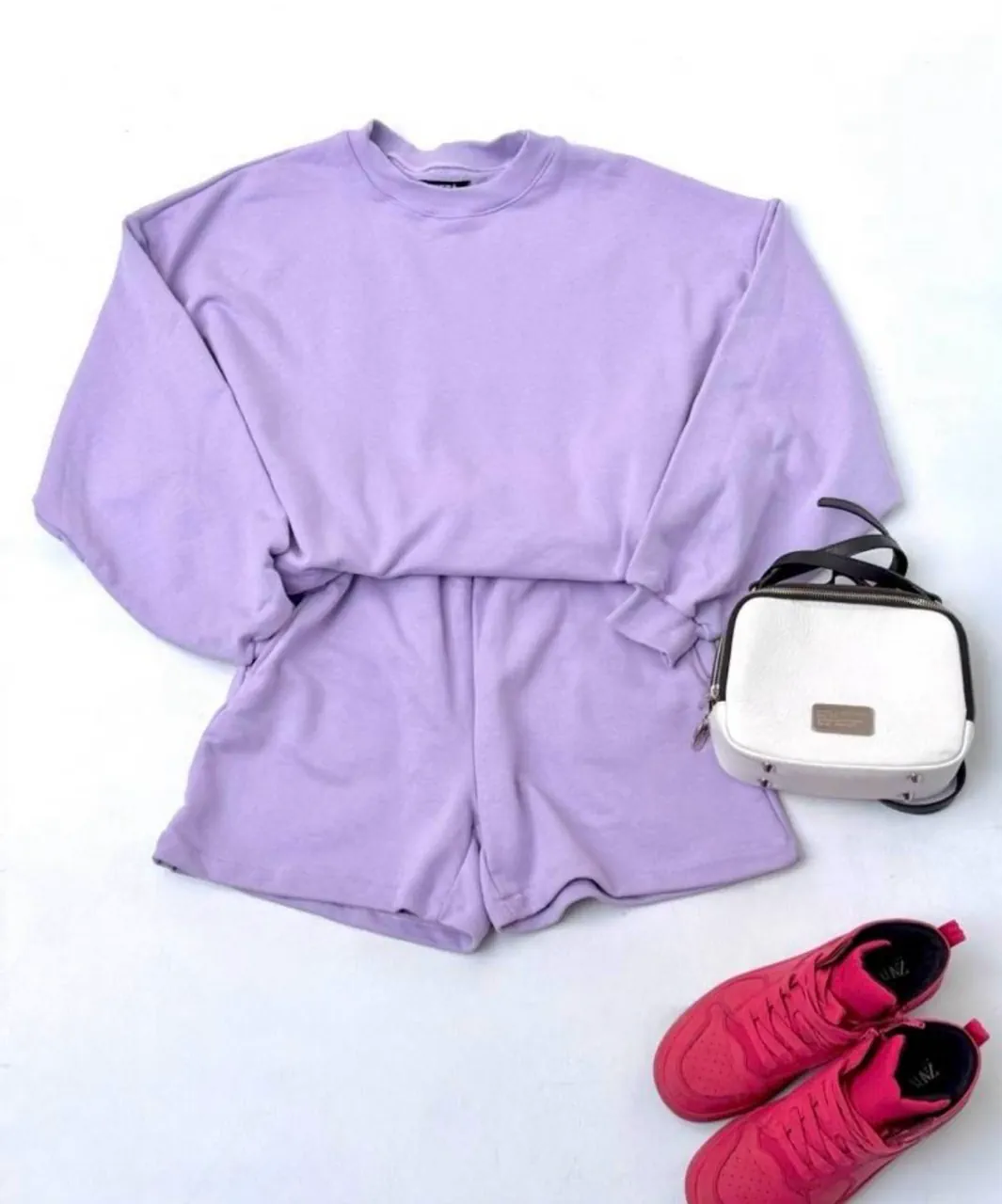 Short PIETA - imagen 1