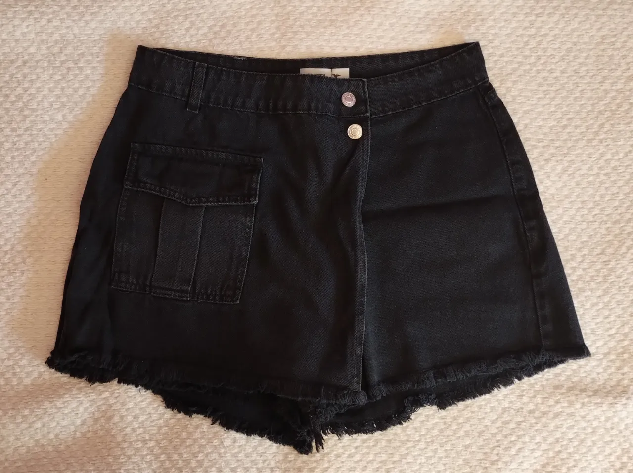 Short Inquieta - imagen 1