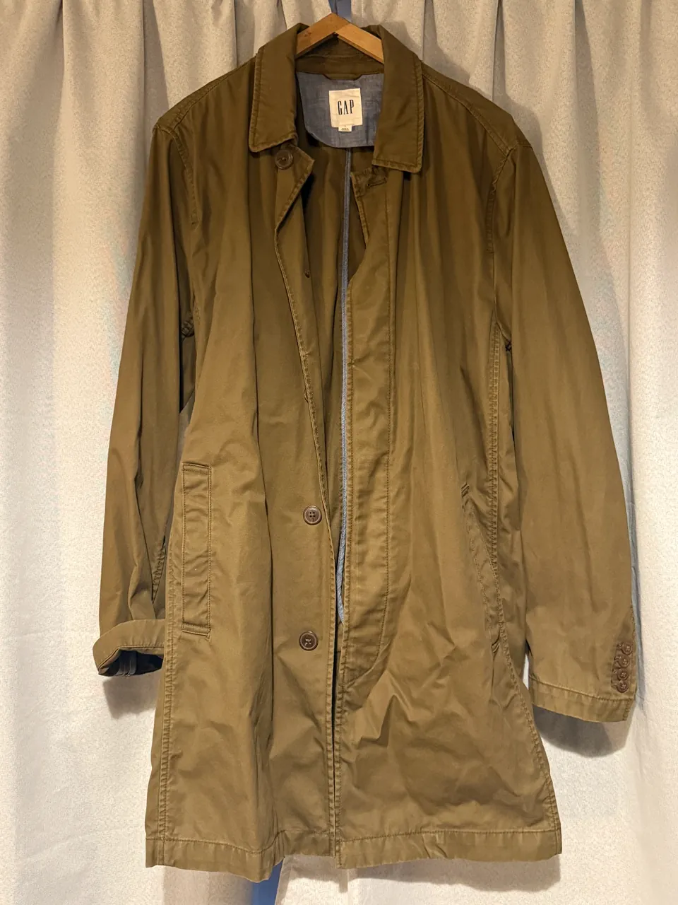 GAP · Talle L