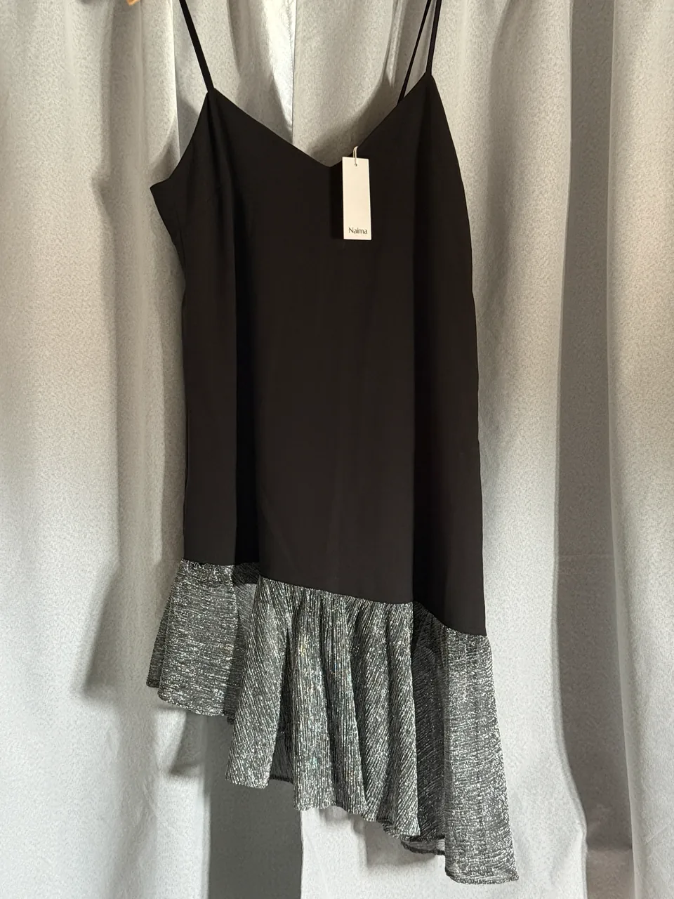 Naima · Talle L