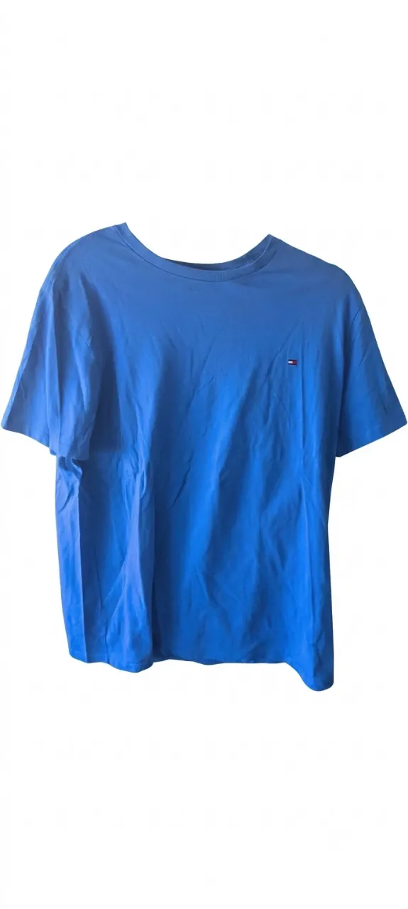 Remera Tommy Hilfiger · Talle M