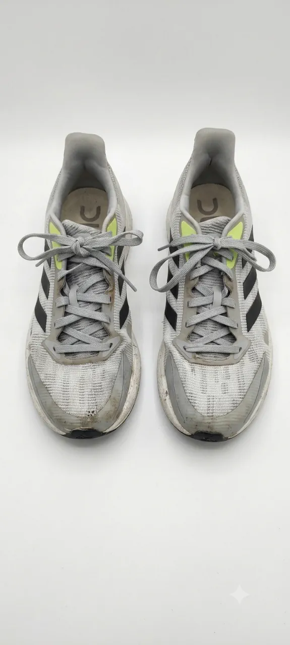 Zapatillas adidas · Talle AR 44