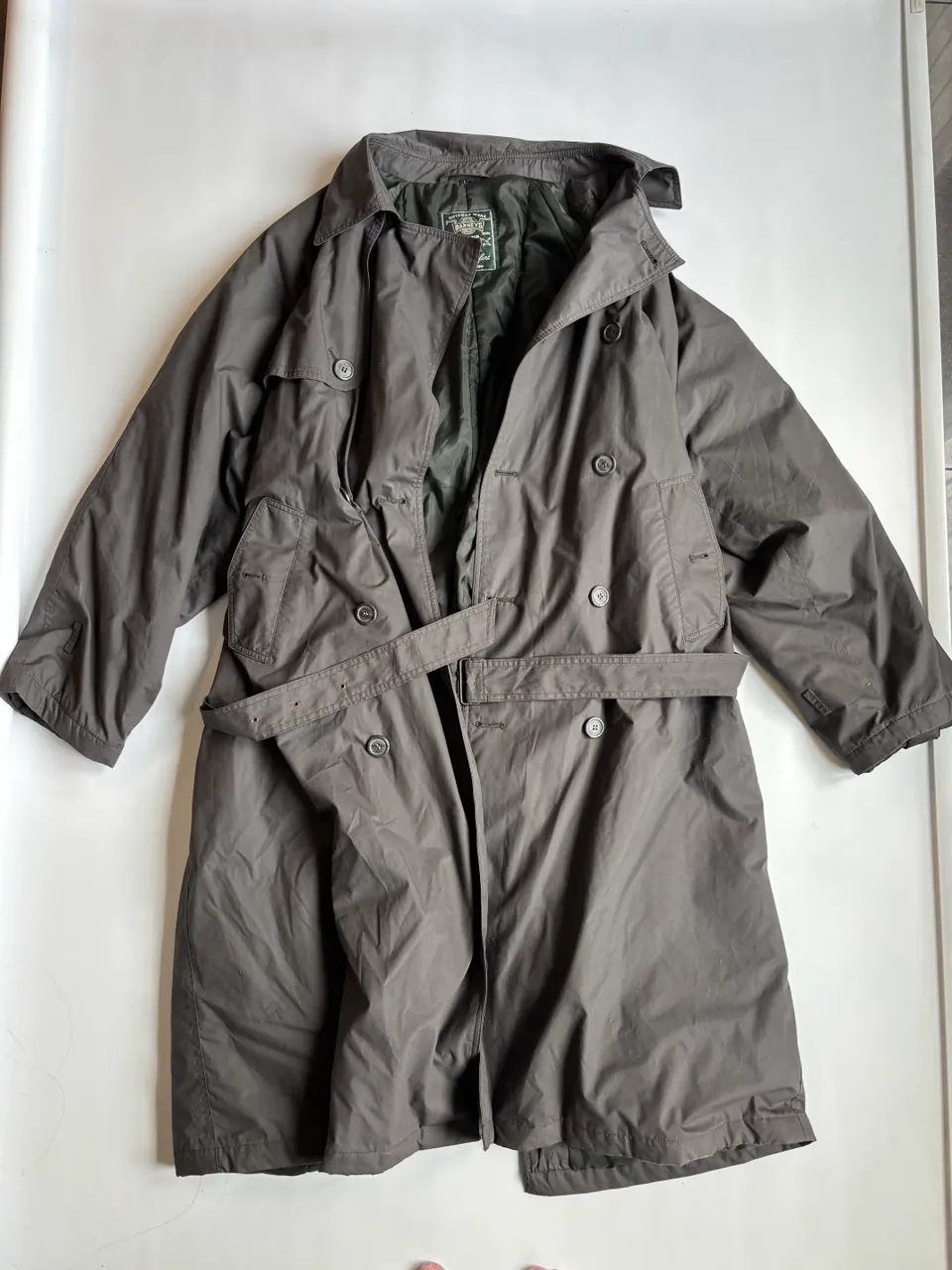 Barneys new york · Talle L